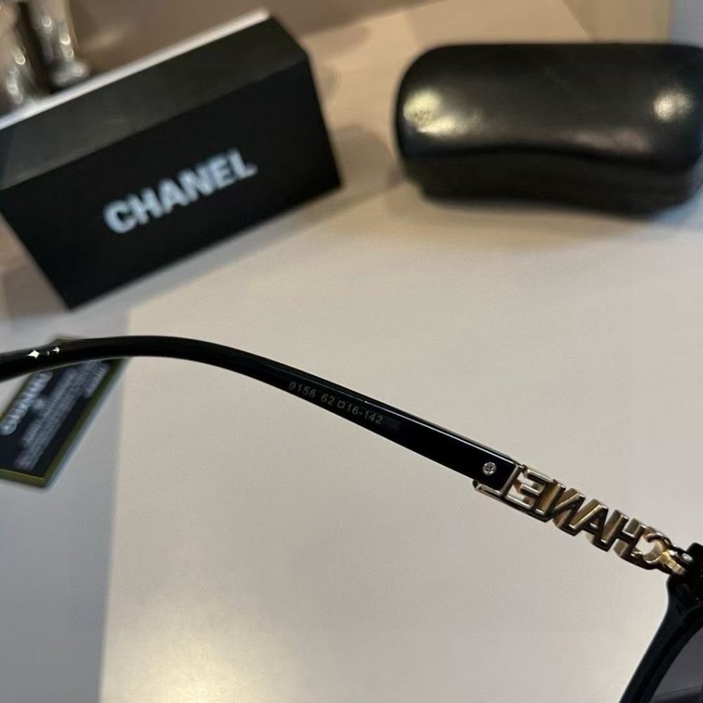 Chanel Black Square Sunglasses - Picture 8 of 8
